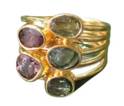 สีเหลือง