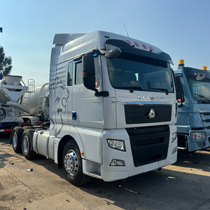 Nhà Máy Giá chất lượng tốt sinotruck sitrak c7h g7h 6x4 4x2 540hp Euro 5 mới DIESEL máy kéo xe tải để bán ở Châu Phi - Product Image 3