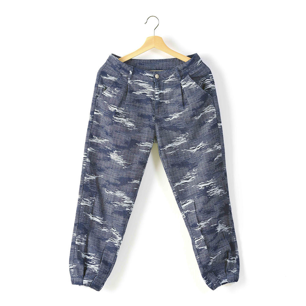 สีน้ำเงิน