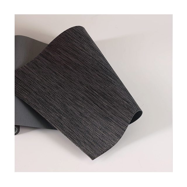 Gris oscuro