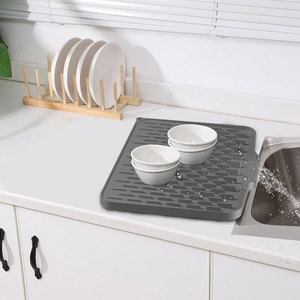 北欧风防滑硅胶餐桌垫厨房排水垫带绝缘过滤垫餐具餐具 - Product Image 1