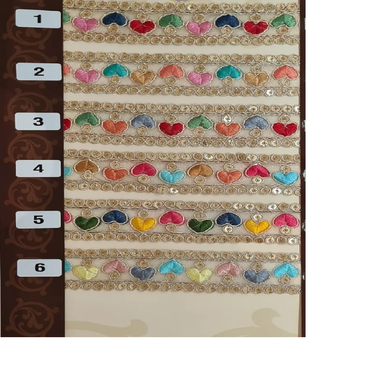 1.5インチ幅のスパンコール刺繍のマルチカラーオプションを備えたカスタムメイドの刺繍糸ワークレース