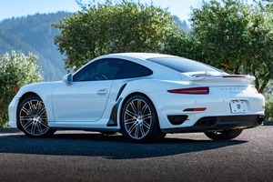Toptan kullanılan 2015 p-orsche 911 Turbo S Coupe - Product Image 3