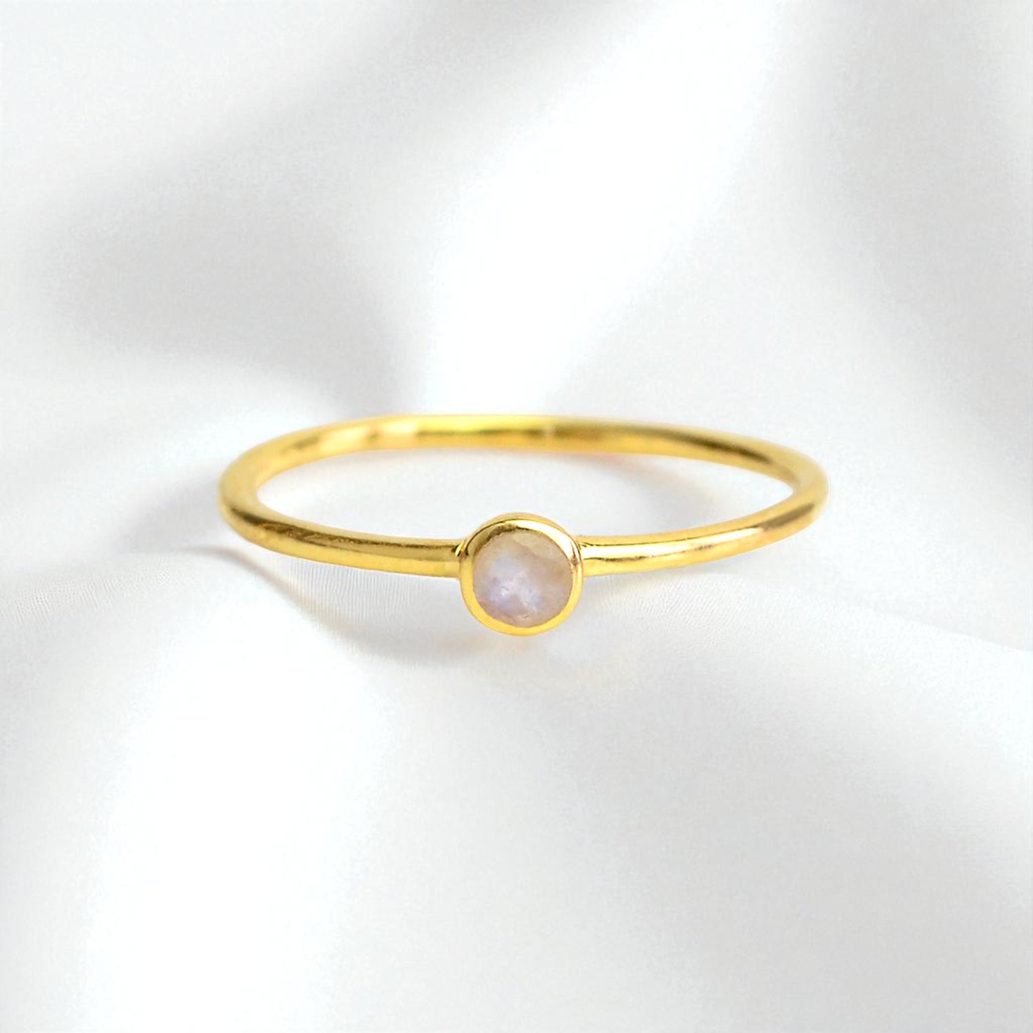 Moonstone Oro