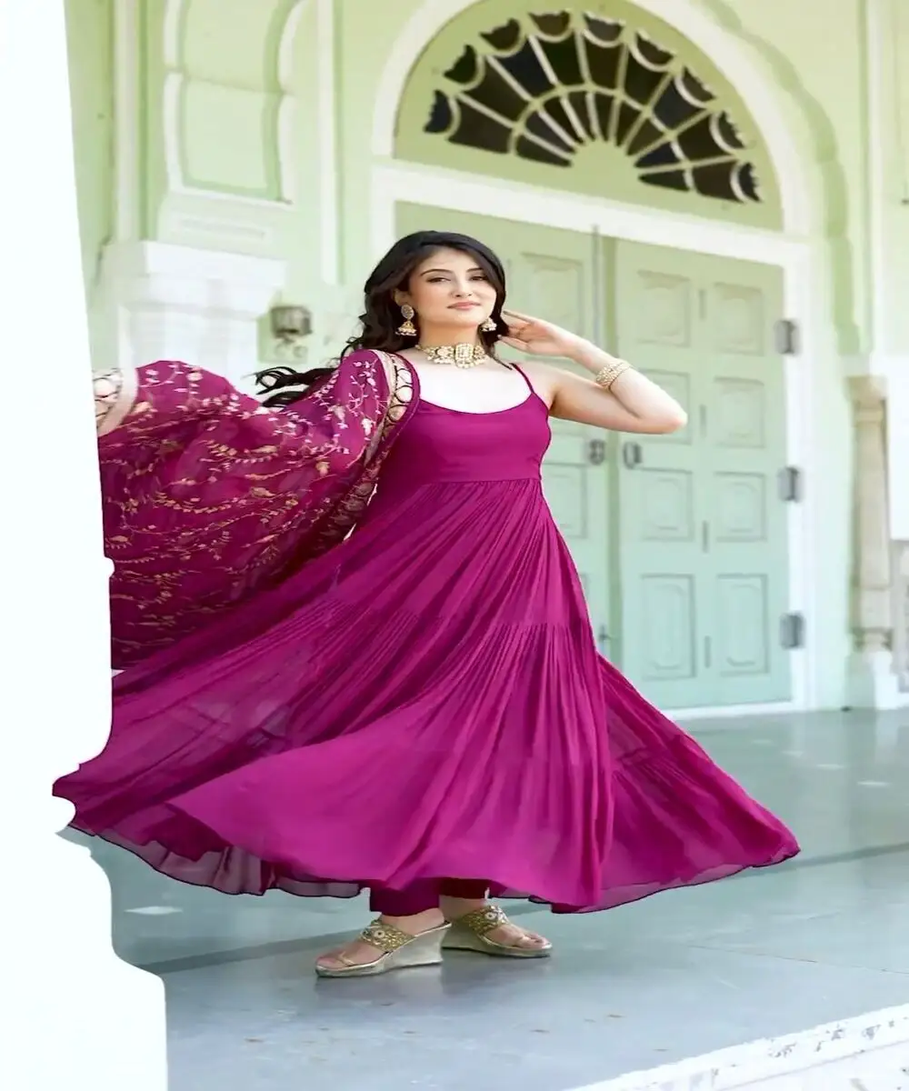 Glamour modesto: Abaya vestido muçulmano feminino Dubai - Infundir seu guarda-roupa com Abayas modestos e elegantes para uma mistura de elegância