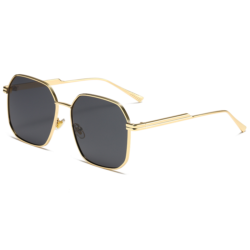 C6: Gold/Smoke