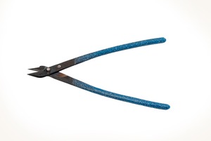 <strong>Cutter</strong>, Plier and Tweezers for Goldsmith Works and Other Dynamic Uses - Product Image 3