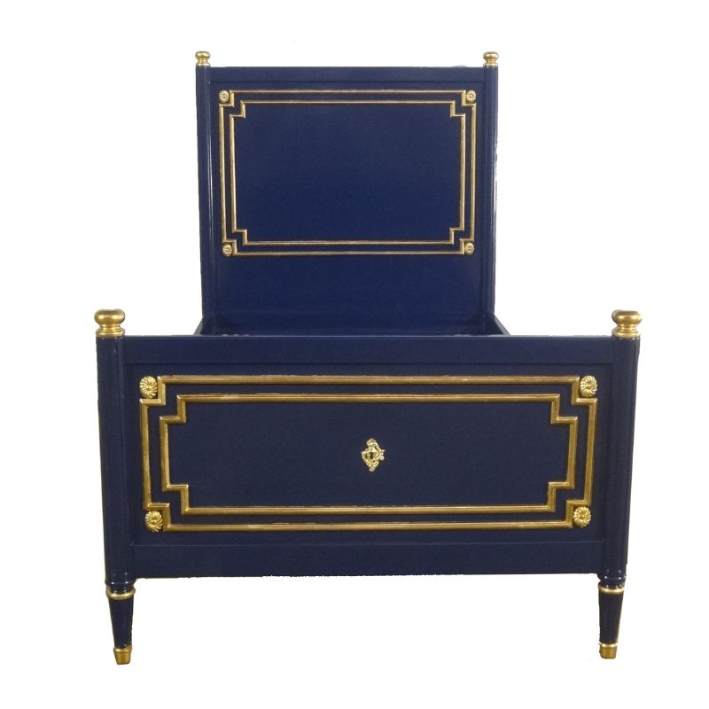 สีกรมท่า + ทาสีทอง