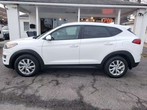 2020 <strong>Hyundai</strong> Tucson SE Automatic 6-Speed w-Shiftronic 4-Cyl -<strong>0</strong> Liter Used Car - Product Image 5