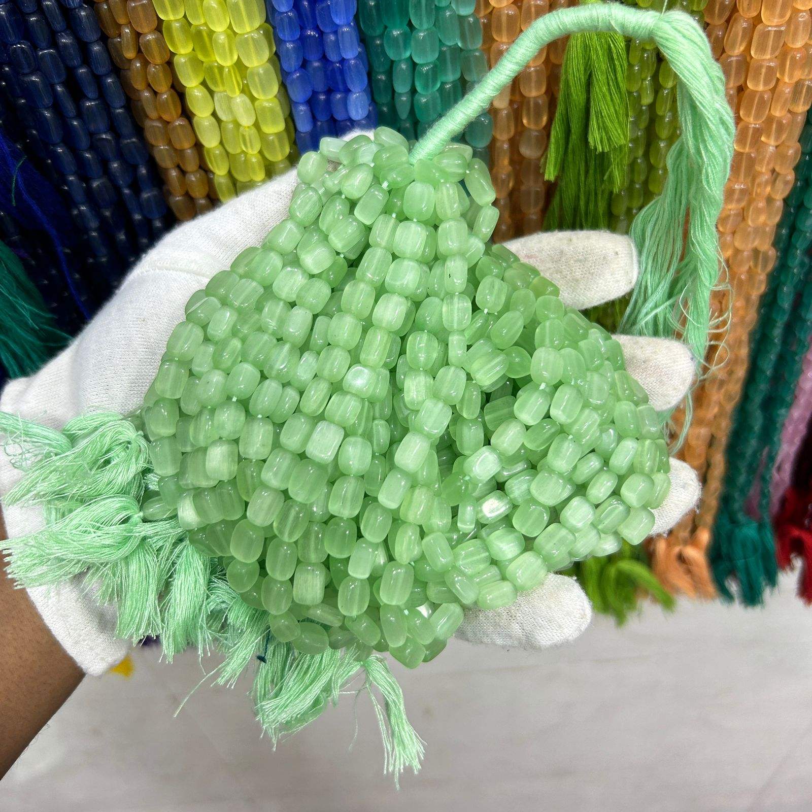 สีเขียว