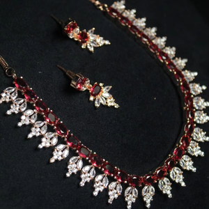 Elmas stilist & trend pirinç <span class=keywords><strong>Neckset</strong></span> gümüş AD CZ ve inci gelinler için düğün tedarikçisi toplu ürünler