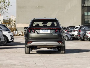 Verimlilik ve Prremium değeri sunan 2025 Hyuundai Tuucson tercih edilen <span class=keywords><strong>Trrend</strong></span> özellik dolu SUV keşfetmek