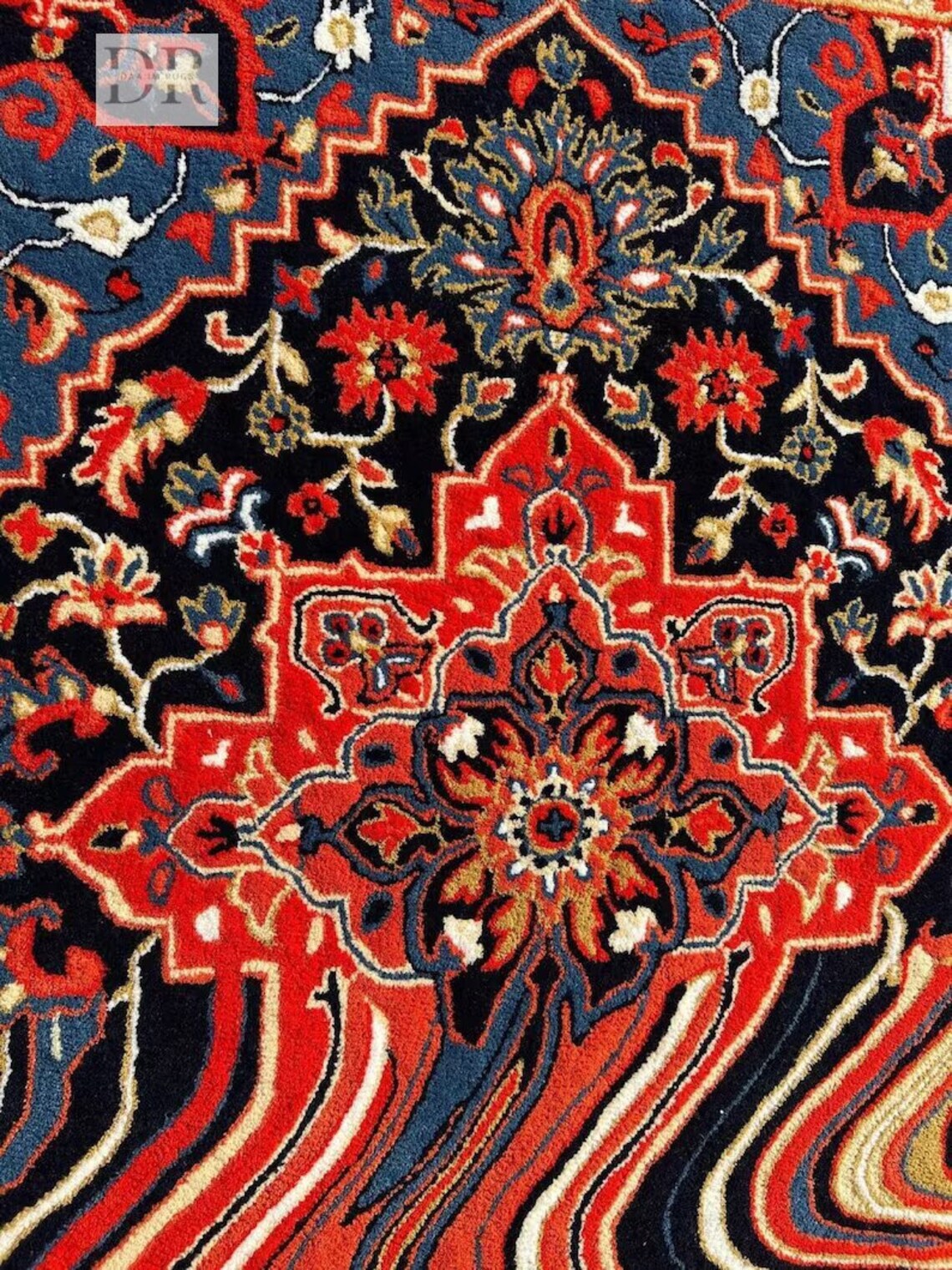 มีสีสัน