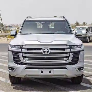 2022丰田LandCruiser 300 VXR 3.3D公平使用柴油SUV，带自动变速箱左转向涡轮发动机待售