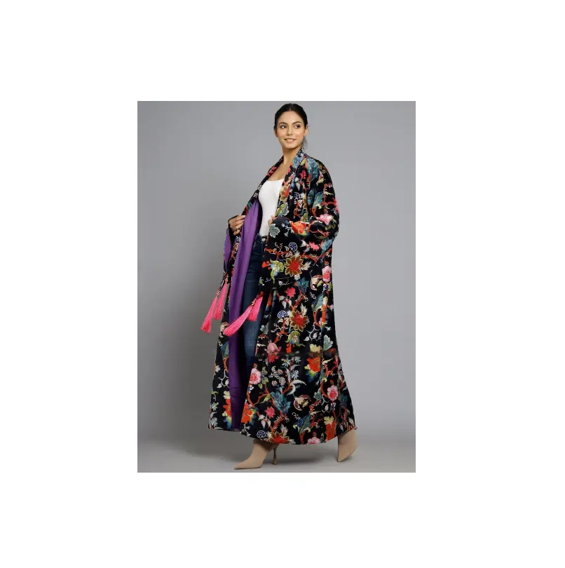 Giacca Kimono indiano Multi colore velluto invernale cappotto lungo per le donne per il natale nuovo anno festa di uso da India