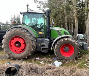 2019 <strong>Fendt</strong> 724 <strong>VARIO</strong> Tractor - Efficiency, Intelligence &amp; Power Combined - Product Image 1