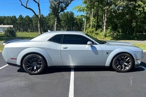 Hottest Selling 2020 D-odge Challenger <strong>SRT</strong> Hellcat Redeye Widebody - Product Image 4