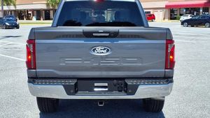 2024フォードF150 XLT SuperCrew 5.5 'ボックス4WDレザーシート右ハンドルリアカメラ付き - Product Image 3