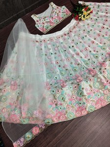 DUPATTA ile ağır iş ile yeni tasarımcı SONAAKSHI RAJ gelin LEHENGAS - Product Image 5