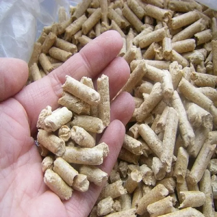 WHITE Pine WOOD PELLETS 6mm in 15kg bags .