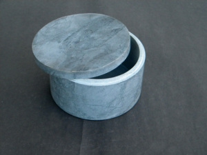חדש בצורת קטן בושם צנצנת אבן Soapstone שיש תכשיטי תכשיט תיבת עם גילוף ושיבוץ עבודה
