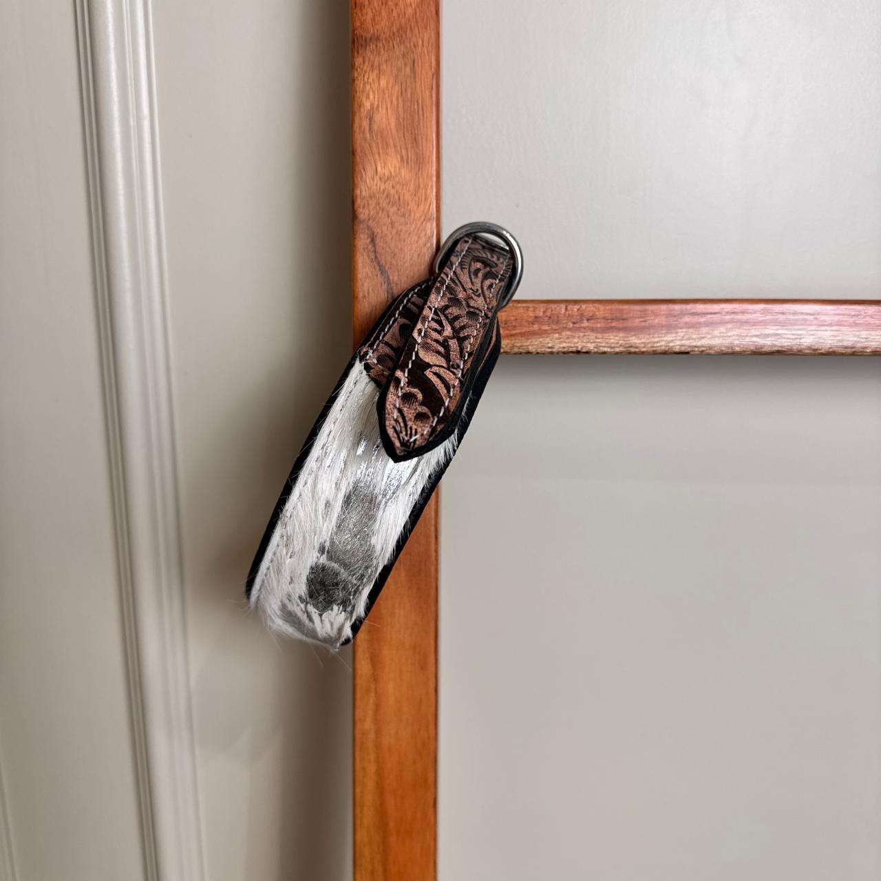 สีน้ำตาล