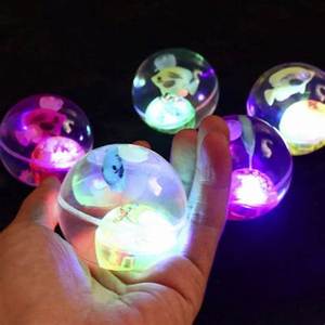 ลูกบอลไฟกระพริบของเล่นสำหรับเด็ก65มม. - Product Image 1