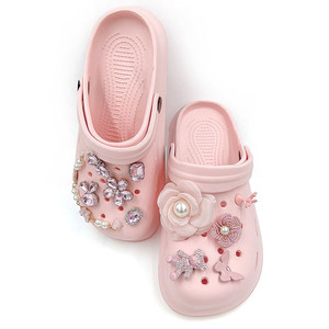 Kim Loại Phụ Nữ Thiết Kế Giày Trang Trí <span class=keywords><strong>Hello</strong></span> <span class=keywords><strong>Kitty</strong></span> Thư Charms Cho Điện Thoại Rác Trường Hợp Thiết Kế Charms Bling Lỗ Sandal làm tắc nghẽn Charms - Product Image 6