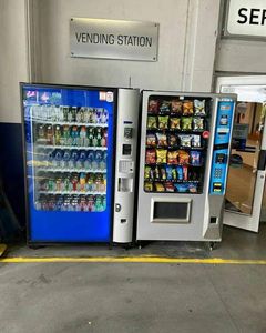 购买随时可用的商业自动售货机食品小吃和饮料自动售货机现金硬币卡 - Product Image 5