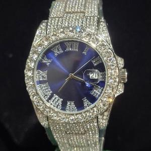 יוקרה כחול חוגה רומאית Moissanite יהלום משובץ שעון יד בסגנון היפ הופ עם תאריך תצוגה מדמה