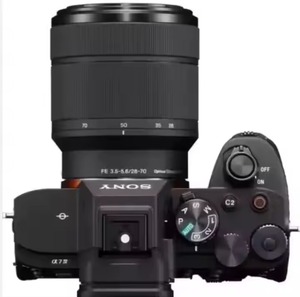 กล้องดิจิตอล33MP อัลฟา A7 IV เลนส์มิเรอร์เลสที่ประกอบใหม่พร้อมเลนส์28-70มม. - Product Image 1