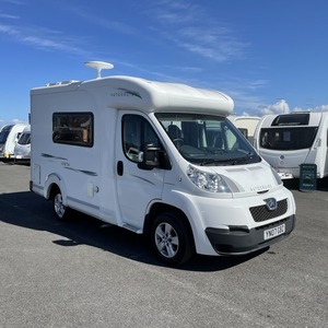 2025 30ft iveco motormhome pervan יוקרה 4 x4 אוברלנד למכירה בית למכירה