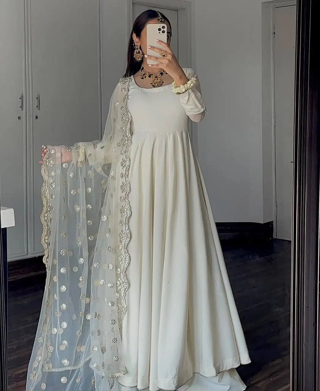 HIGH QUALITY WOMEN'S FASHION STYLISH DESIRABLE FANCY GEORGETTE FULL FLAIR WHITE UMBRELLA GOWN AND DUPATTA