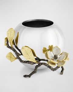 家の装飾と装飾的なアクセントピースのためのモダンなヴィンテージブルームローズテーブル花瓶金属花瓶BYWB INC INDIA