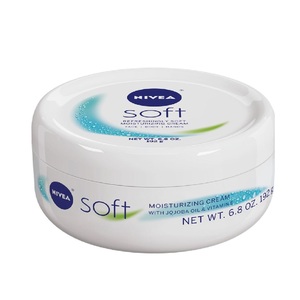 พบกับสูตรบางเบาและให้ความชุ่มชื้นของครีม Nivea ที่อ่อนนุ่มสำหรับการให้ความชุ่มชื้นในชีวิตประจำวันและผิวเรียบเนียน - Product Image 6