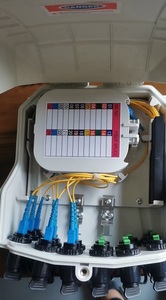 Caja Nap de terminal de red FTTX de 16 + 8 + 24 puertos montada en poste para exteriores con producto de telecomunicaciones de terminación óptica - Product Image 6