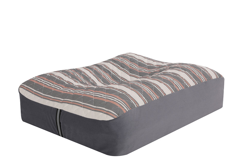 สีเทาอ่อน