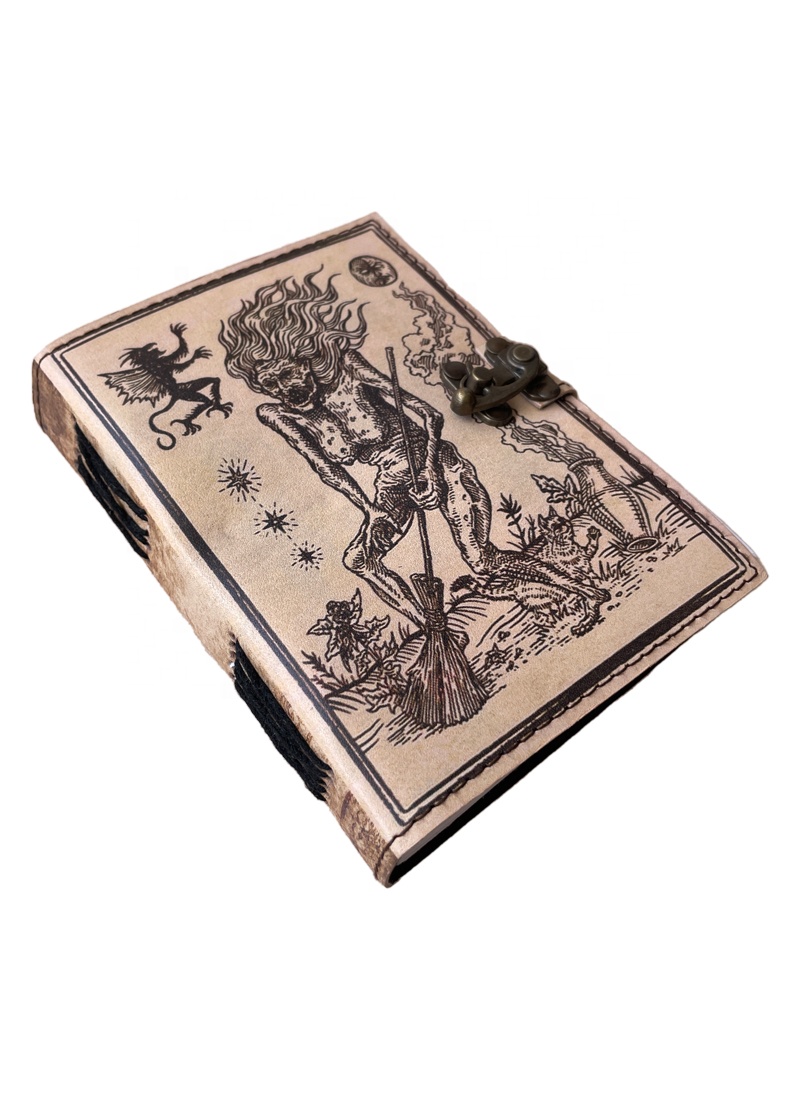 มีสีสัน