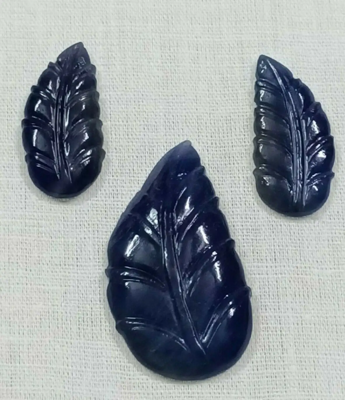 36.45CT Natural Blue Sapphire Carving 3-teiliges Set Blattform Lose Edelsteine Großhandel Steine Schmuck