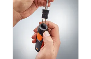 Testo 915i-Termômetro com sonda de imersão/penetração e operação smartphone