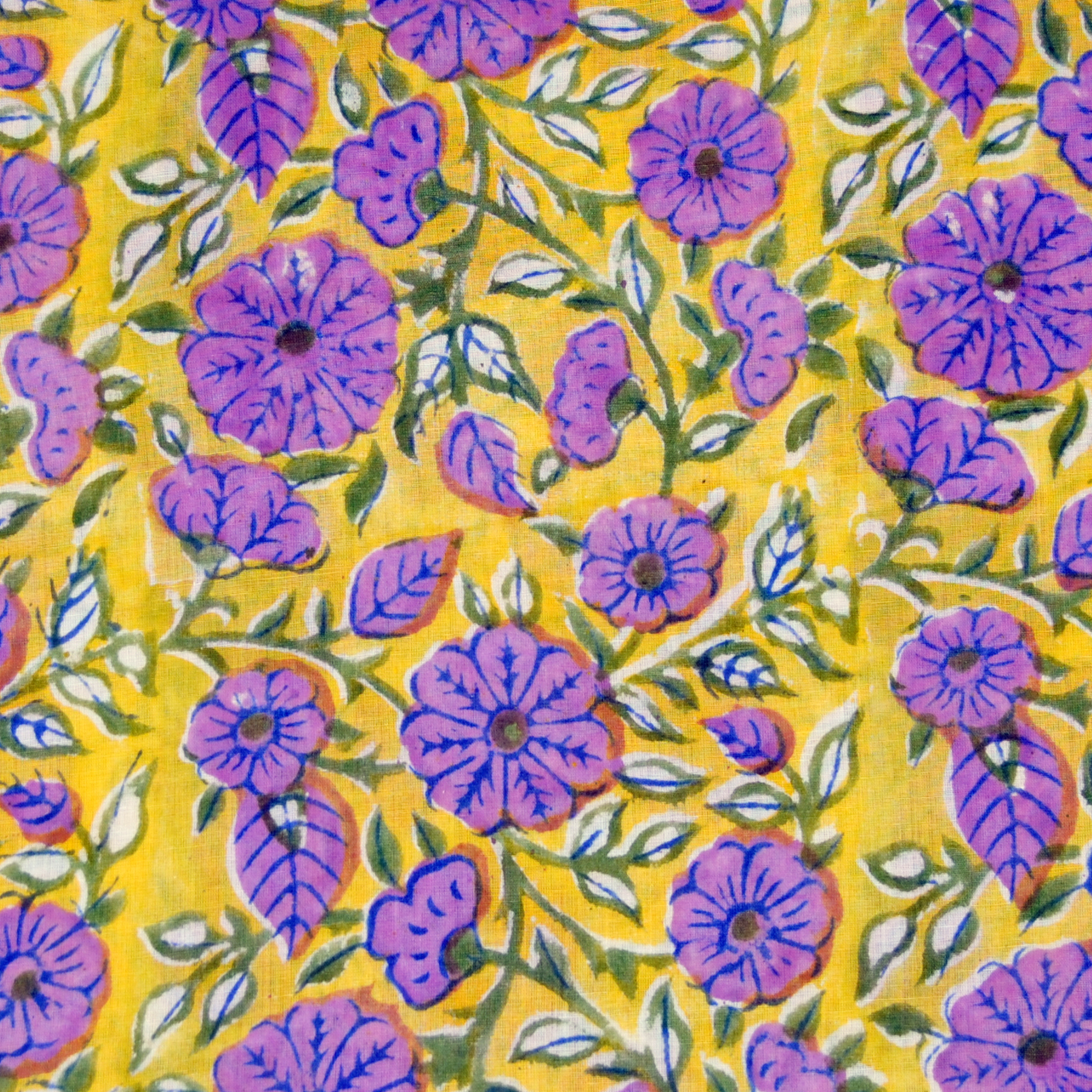 สีเหลือง