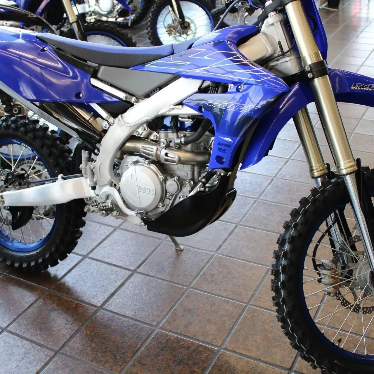 PRONTO PARA ENVIAR!! Motocicletas de corrida yamahas YZ85 YZ125 YZ250 XT125 XT225 XZ125 TTR125