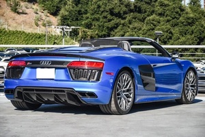 R8ออดี้ V10 Quattro PLUS Coupe AWD สำหรับการขายถึงบ้าน - Product Image 3