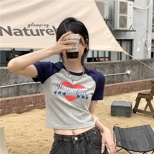 太阳 & 字母图形落肩裁剪t恤宽松健身上衣运动超大短袖t恤上衣女装