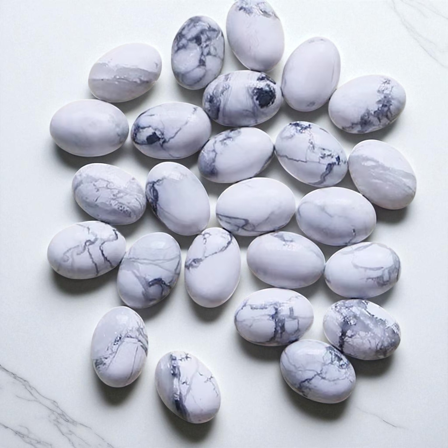 white howlite