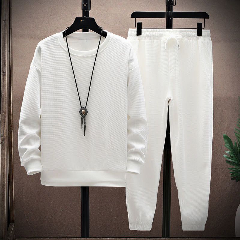 White A02 long-sleeved suit