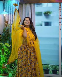 Bollywood Indian Designer Exclusive Lehenga Choli Wedding Party and Reception Wear Lehenga Choli for Export From <strong>India</strong> - Product Image 5