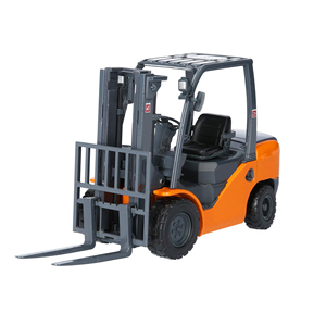 Forklift with Side Shift and Tilt <strong>Function</strong> for Precision <strong>Loading</strong>