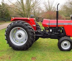 农业机械拖拉机购买原装珀金斯发动机290 Masseyy furgusonn拖拉机和Massey Ferguson 83HP