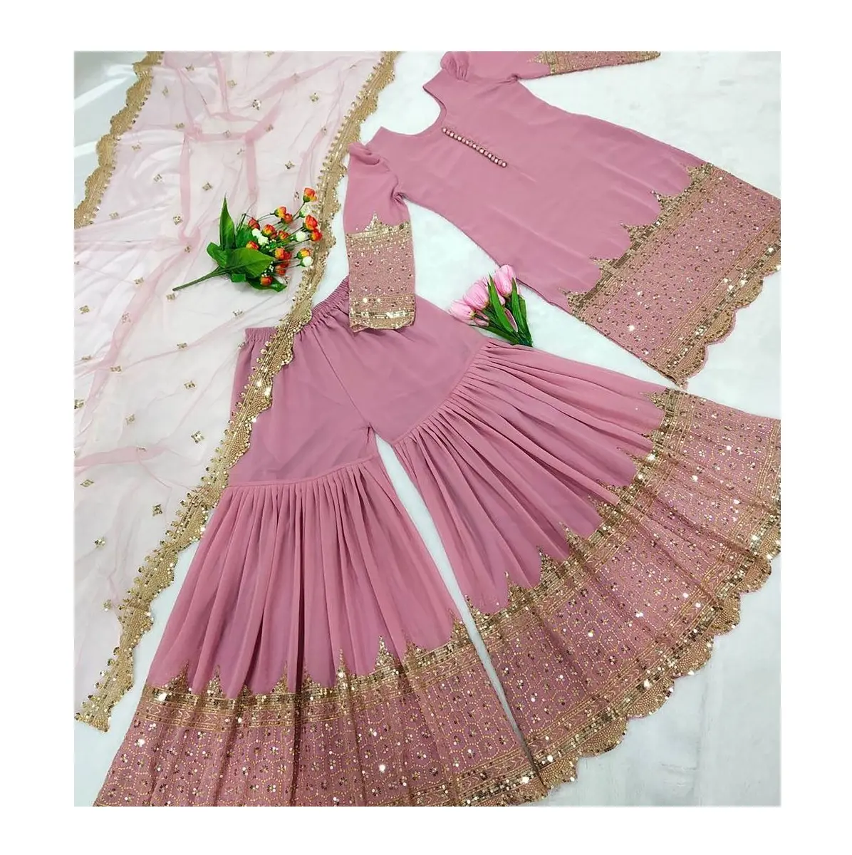 インド & パキスタンの服Ghararaデザインパンジャブ語の女の子セクシーな美しいSalwarスーツネックデザインサララ女性ドレス卸売